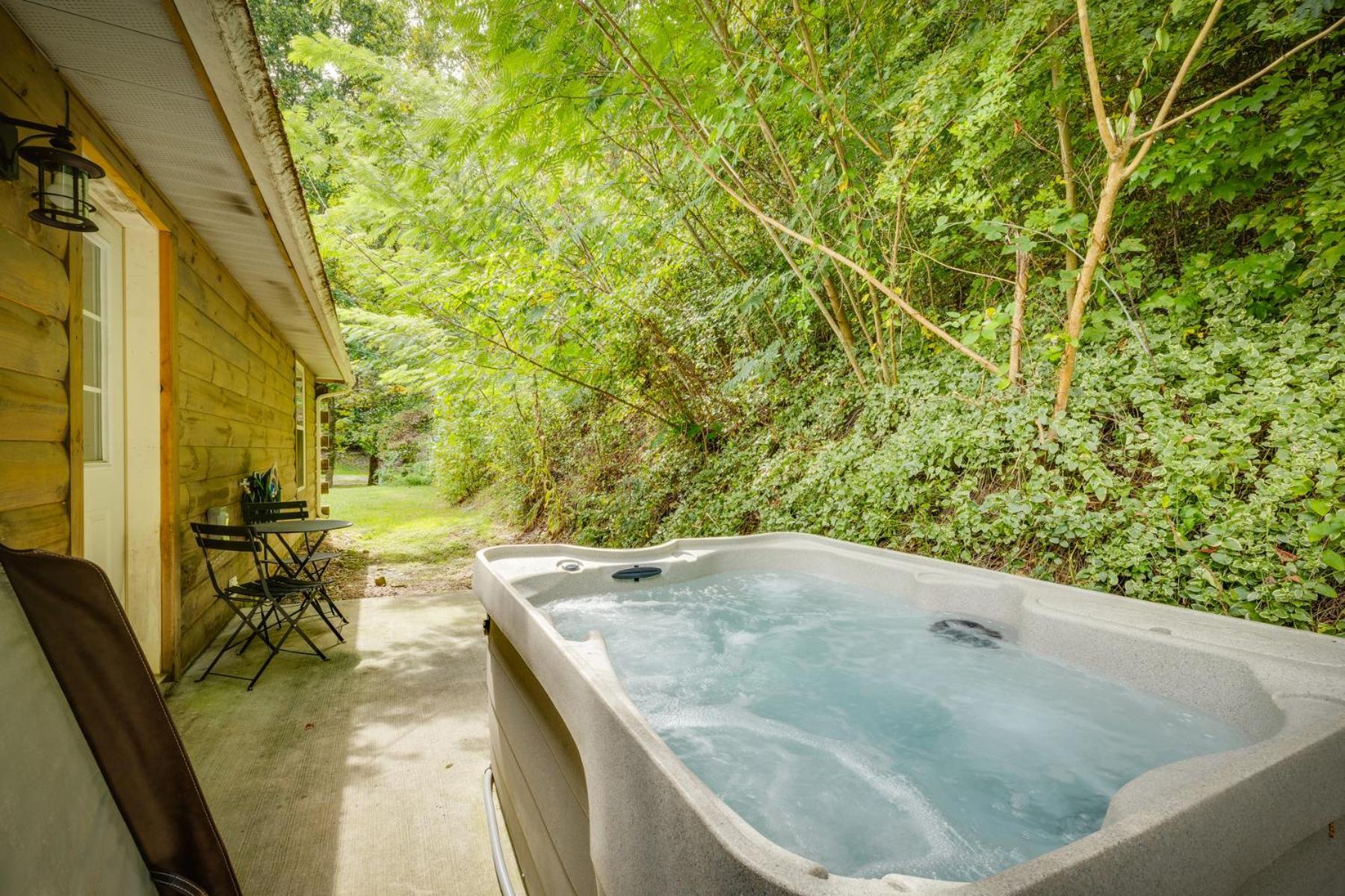 Вілла Bear Clubhouse Hot Tub, 1Mile From The Parkway, 900 In Free Tickets! Піджен-Фордж Екстер'єр фото